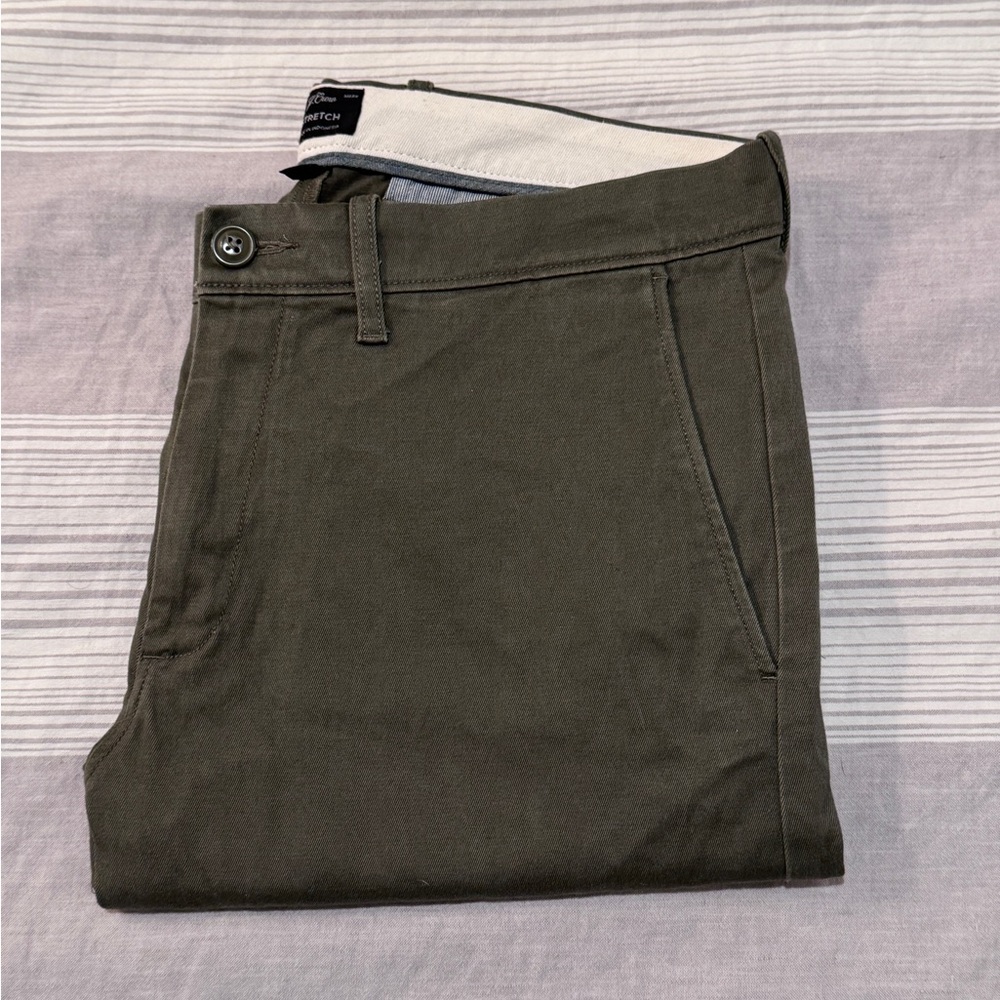 J. Crew Men's Dark Olive Slim 484 Chinos